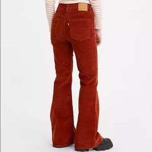 NWT LEVIS 70'S HIGH RISE FLARE CORDUROY WOMEN'S JEANS TALL 29 x 34